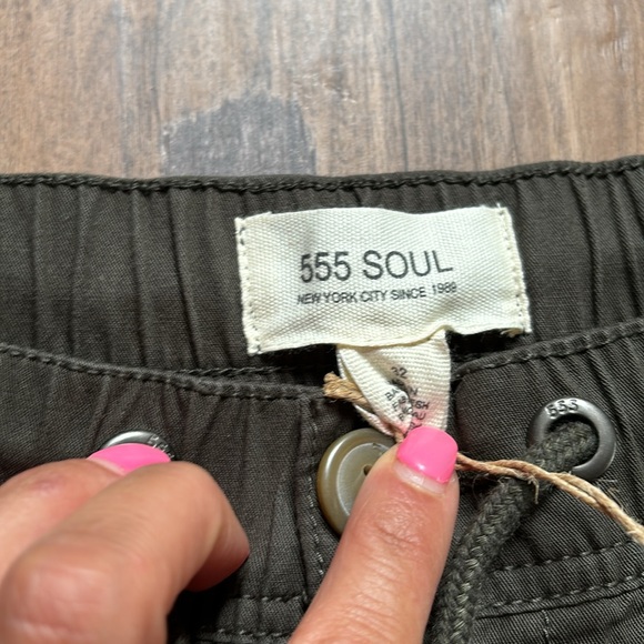 555 Soul Dark Olive Shorts - Picture 3 of 6